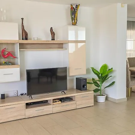 Villa 5 Bedrooms Costa Adeje (Tenerife)