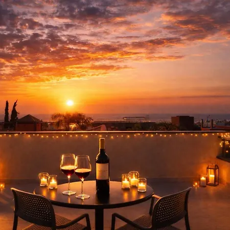 Villa 5 Bedrooms *