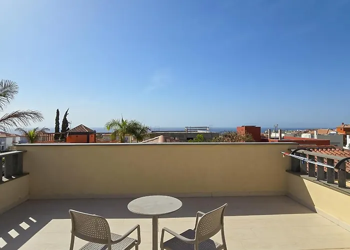 5 Bedrooms * Costa Adeje (Tenerife)