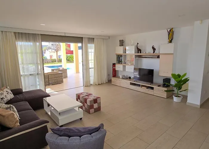 5 Bedrooms * Costa Adeje (Tenerife)