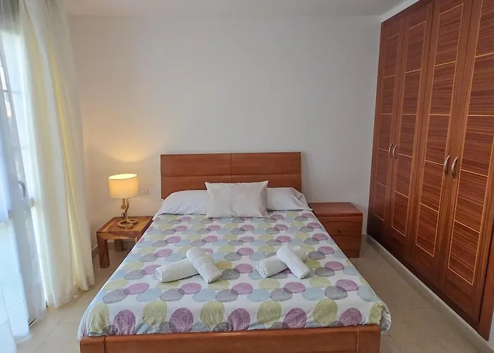 Villa 5 Bedrooms Costa Adeje (Tenerife)